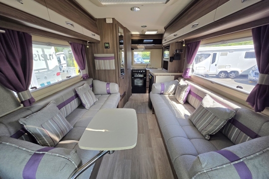 Auto-Sleepers-Bourton-Interior-Front-to-Rear.jpg