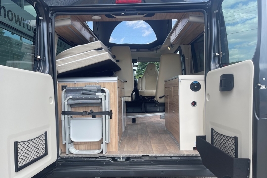 hymer-sydney-exterior-rear-doors.jpg