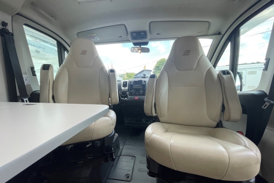 hymer-sydney-interior-front-cab.jpg