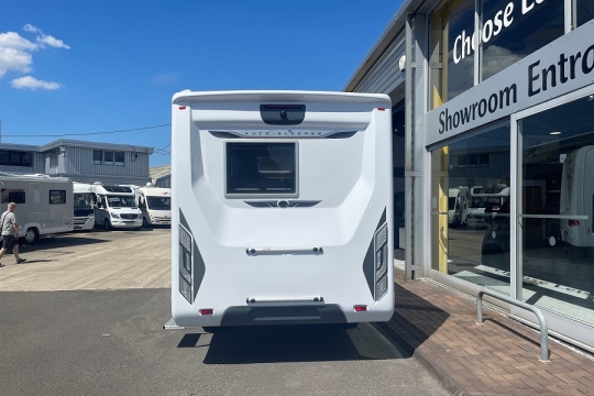 auto-sleepers-nuevo-exterior-rear.jpg