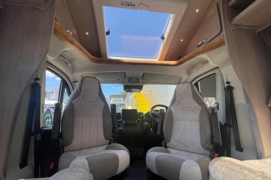 auto-sleepers-nuevo-interior-cab-seats.jpg