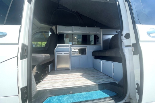 vw-redline-interior-from-doors.jpg