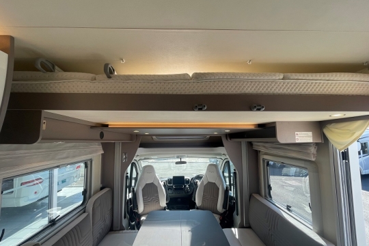 burstner-lyseo-t594-interior-front-lounge-drop-down.jpg