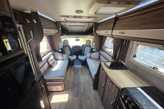 Auto-Sleepers-Corinium-Duo-Interior-Rear-to-Front.jpg