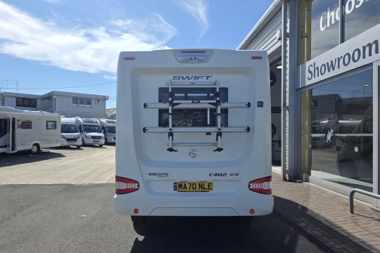 Swift-Escape-Compact-C402-Exterior-Rear.jpg