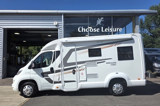 Swift-Escape-Compact-C402-Exterior-Side.jpg