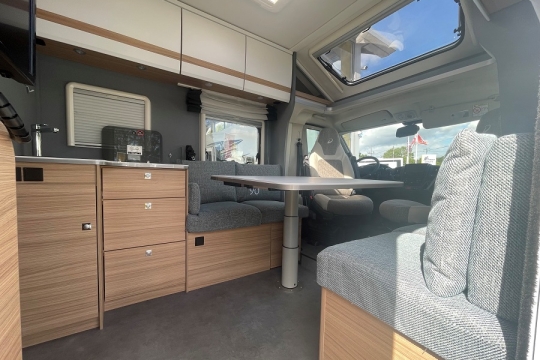 dethleffs-eurostyle-t7052-interior-front-lounge.jpg