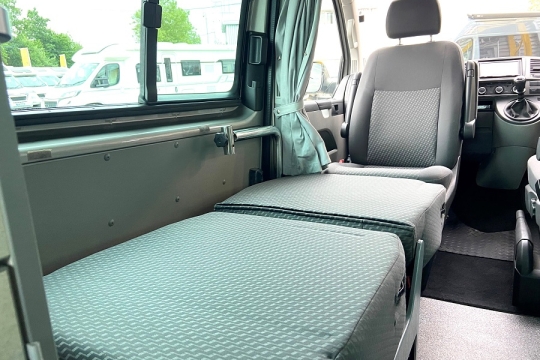 vw-bilbo-nexa-interior-bed.jpg