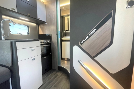 swift-voyager-505-interior-door-to-kitchen.jpg