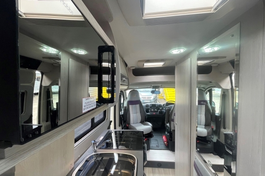 auto-sleepers-warwick-xl-interior-microwave-to-front.jpg