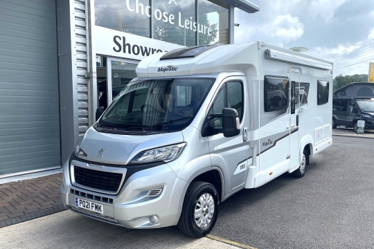 elddis-majestic-155-exterior-front-side.jpg