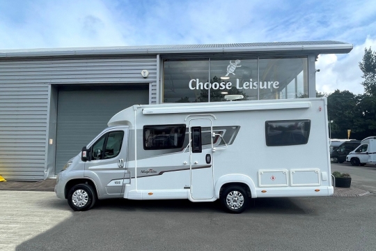 elddis-majestic-155-exterior-side.jpg