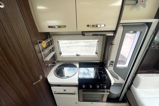 benimar-mileo-231-interior-kitchen.jpg