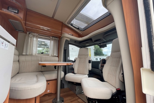 hymer-interior-front-lounge.jpg