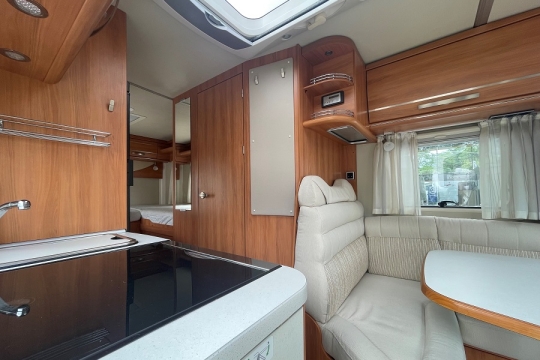 hymer-interior-overview.jpg