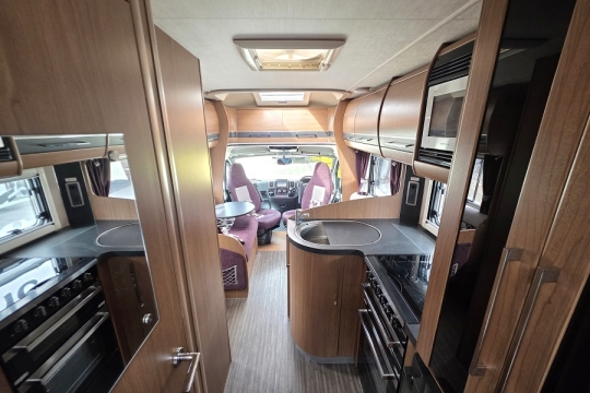 Auto-Trail-Apache-632-Interior-Rear-to-Front.jpg