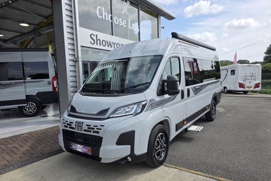 Auto-Sleepers-Warwick-XL-Exterior-Front-Side.jpg