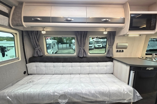 Auto-Sleepers-Warwick-XL-Interior-Lounge-Side.jpg
