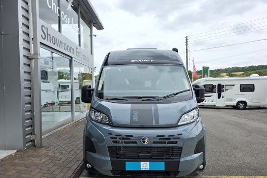 Swift-Carrera-194-Exterior-Front.jpg