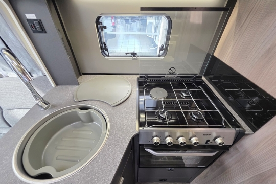 Swift-Voyager-584-Interior-Kitchen-Top.jpg