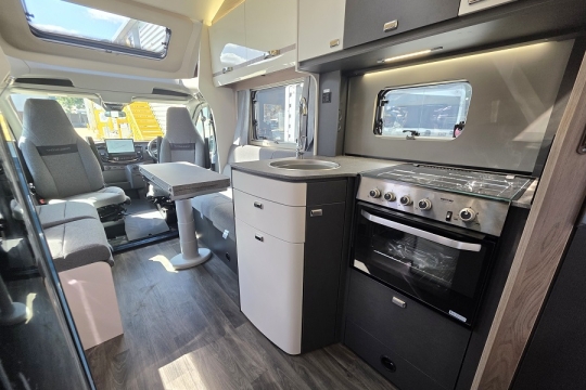 Swift-Voyager-564-Interior-Kitchen.jpg