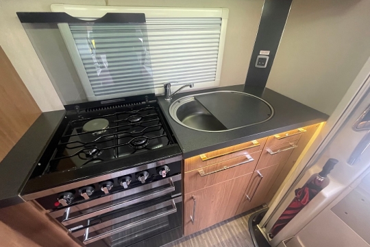 auto-trail-navajo-interior-kitchen.jpg