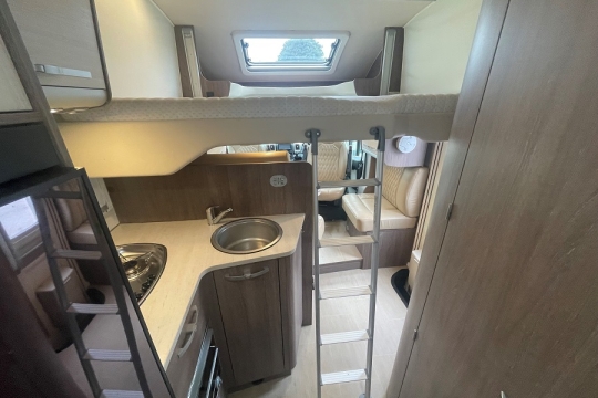 burstner-ixeo-time-t726-interior-to-drop-down-bed.jpg