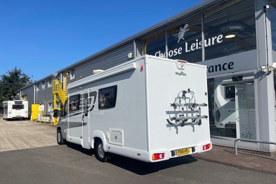 elddis-majestic-185-exterior-rear-side.jpg