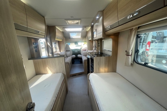 elddis-majestic-185-interior-rear-to-front.jpg