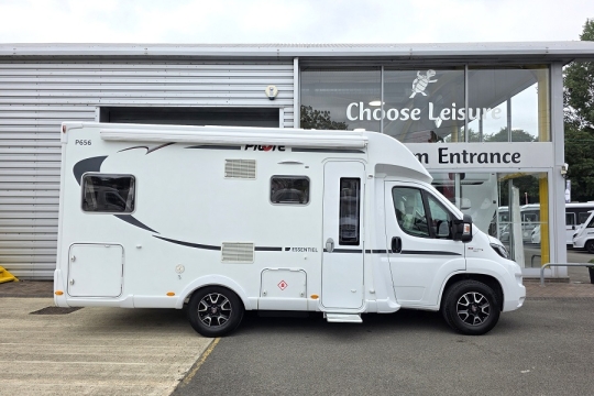 Pilote-Essential-P656-Exterior-Side.jpg