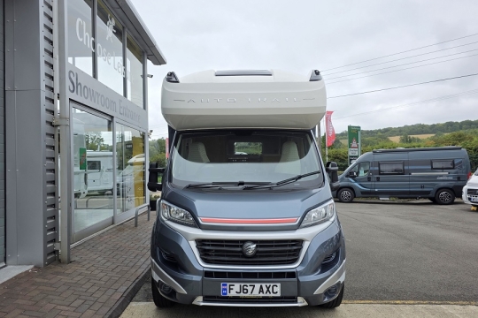 Auto-Trail-Trecker-EKS-Exterior-Front.jpg