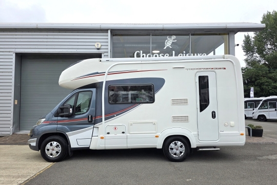Auto-Trail-Trecker-EKS-Exterior-Side.jpg