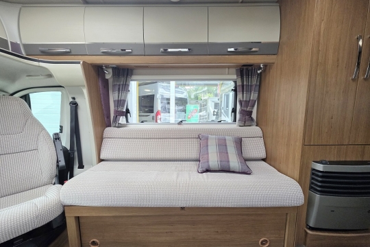Auto-Trail-Trecker-EKS-Interior-Lounge-Side.jpg