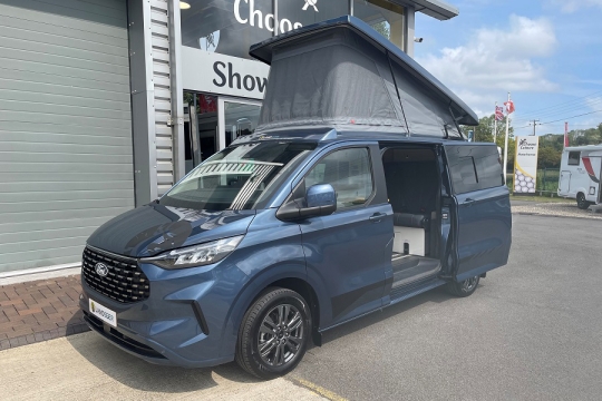 landseer-camper-exterior-front-side.jpg