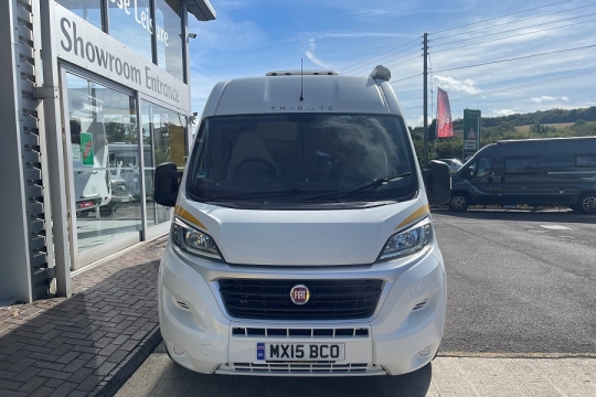 auto-trail-tribute-670-exterior-front.jpg
