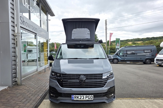 VW-Transporter-Woodstock-Exterior-Front.jpg