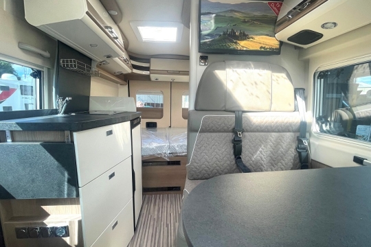 malibu-van-compact-540-db-2025-model-interior-front-to-rear.jpg