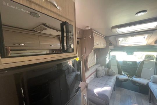 auto-sleepers-burford-duo-interior-microwave-to-front.jpg