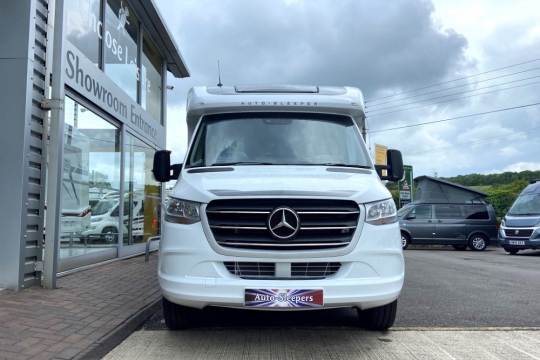auto-sleepers-winchcombe-exterior-front.jpg
