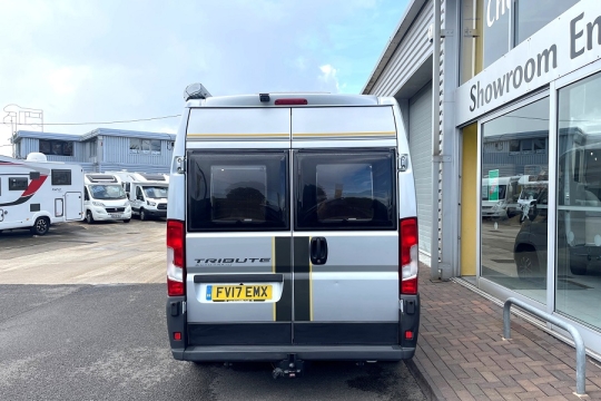 auto-trail-tribute-t670-exterior-rear.jpg