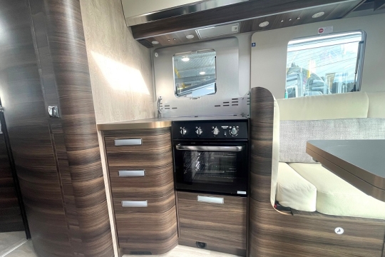 laika-ecovip-4109-ds-interior-kitchen.jpg