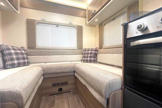 swift-escape-compact-c402-interior-lounge.jpg