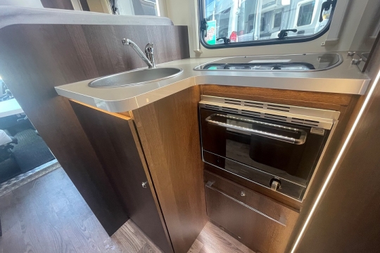 rollerteam-zerfiro-696-interior-oven.jpg