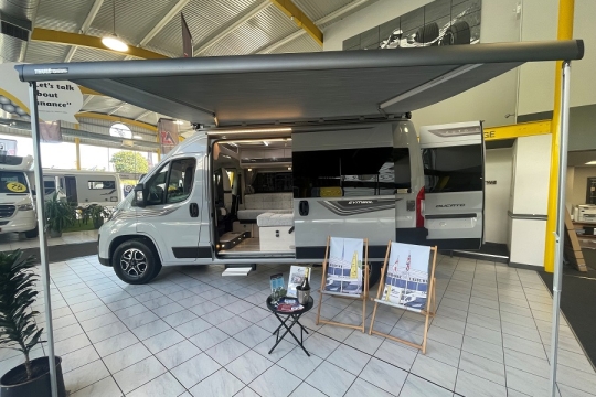 auto-sleeper-symbol-exterior-side-awning.jpg