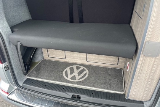 vw-hillside-birchover-interior-tailgate-mat.jpg