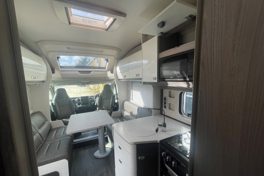 swift-kon-tiki-874-interior-to-front.jpg