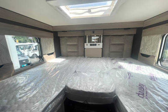 swift-kon-tiki-874-interior-bed.jpg