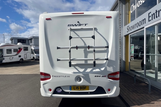 swift-escape-freestyle-se-694-exterior-rear.jpg