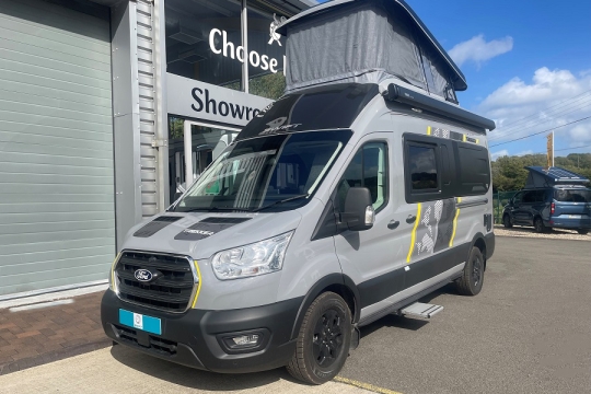 Swift-trekker-exterior-front-side.jpg