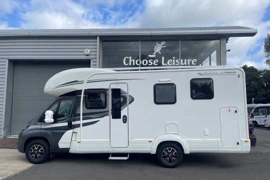 auto-trail-imala-730hb-exterior-side.jpg